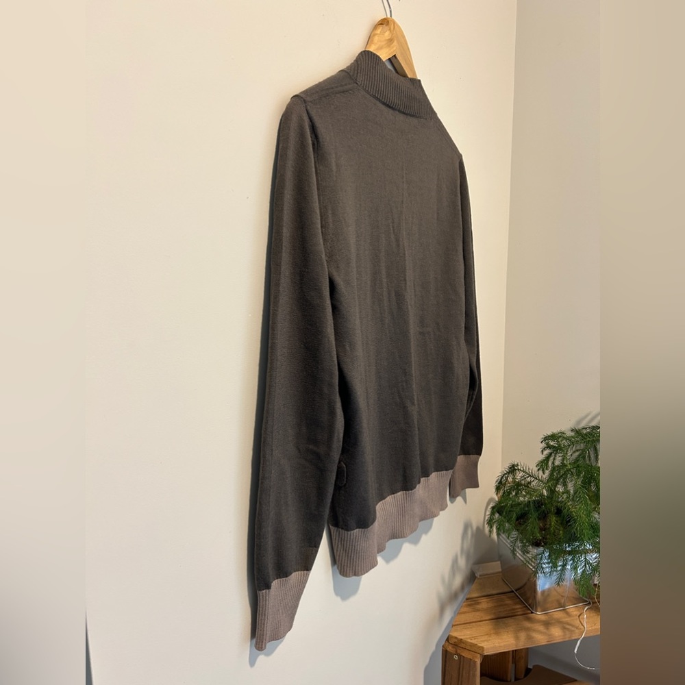 FENDI ~ 100% wool button up cardigan - Picture 10 of 10